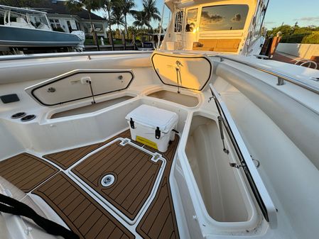 Boston Whaler 370 Outrage image