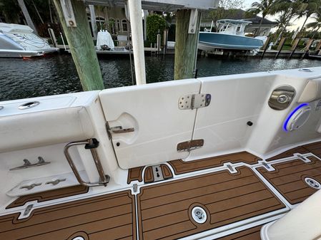 Boston Whaler 370 Outrage image