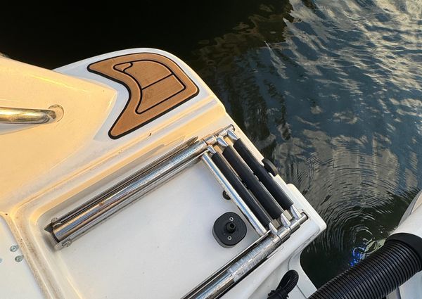 Boston Whaler 370 Outrage image