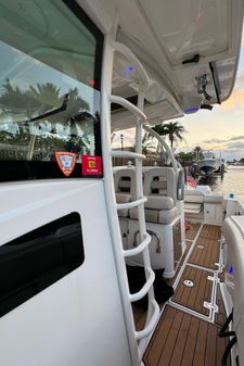 Boston Whaler 370 Outrage image