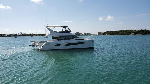 Aquila 44