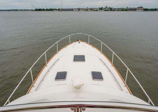 Hinckley Talaria 43 Flybridge image