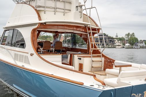 Hinckley Talaria 43 Flybridge image