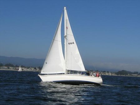 Catalina 36 image