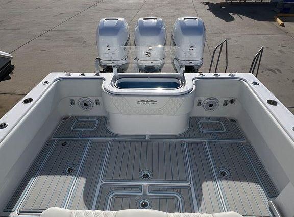 Invincible 36' OPEN FISHERMAN image