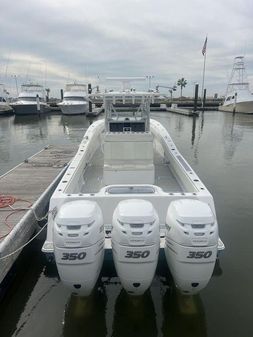 Invincible 36' OPEN FISHERMAN image