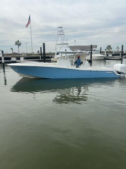 Invincible 36' OPEN FISHERMAN image