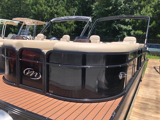 2020 Manitou 25 Aurora Irmo, South Carolina Carolina Inboard