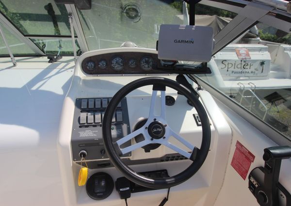 Sea Ray 270 Sundancer image