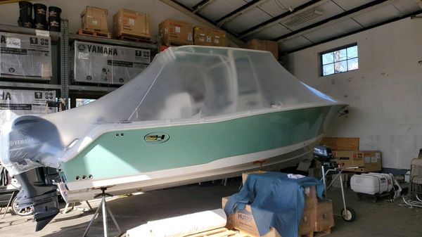 Sea Hunt Ultra 275 SE