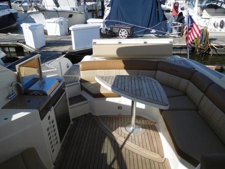 Sea Ray 350 SLX image