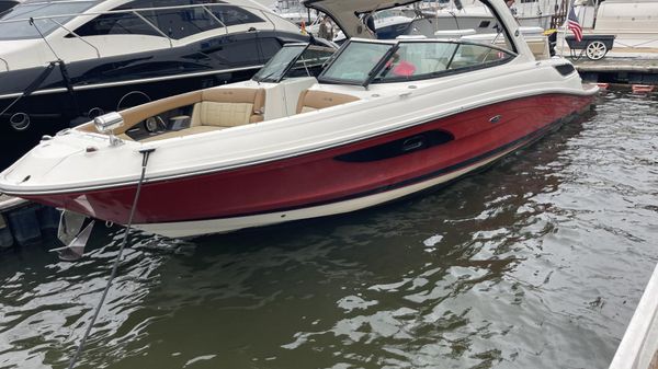 Sea Ray 350 SLX 