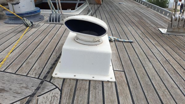 Helmsman Bosun Queen 55 image