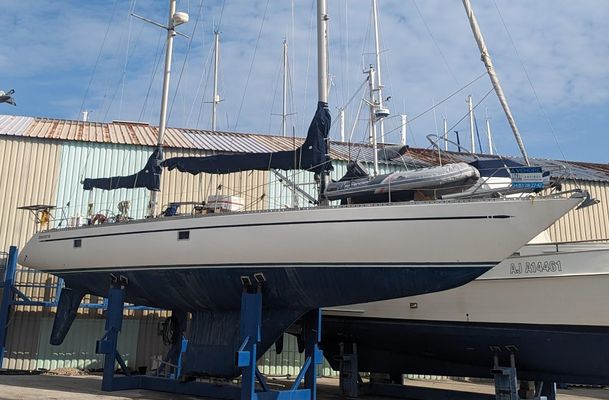 Helmsman Bosun Queen 55 - main image