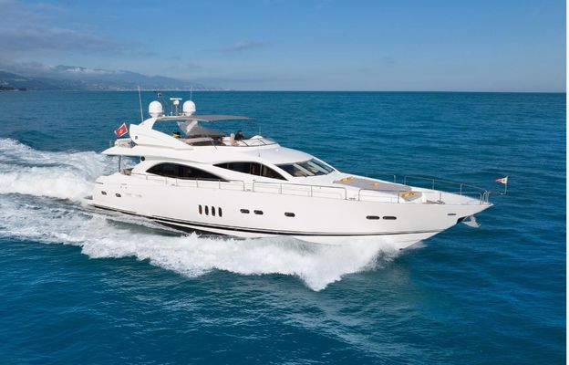 Sunseeker 90 Yacht - main image