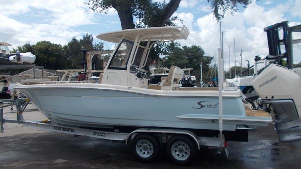 Scout 240 XSF