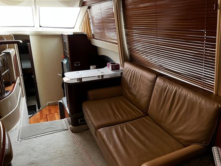 Sea Ray 420 Sedan Bridge image