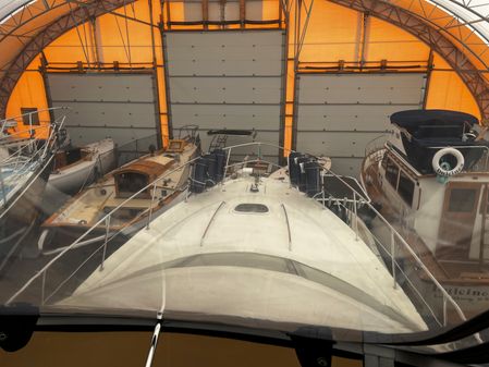 Sea Ray 420 Sedan Bridge image