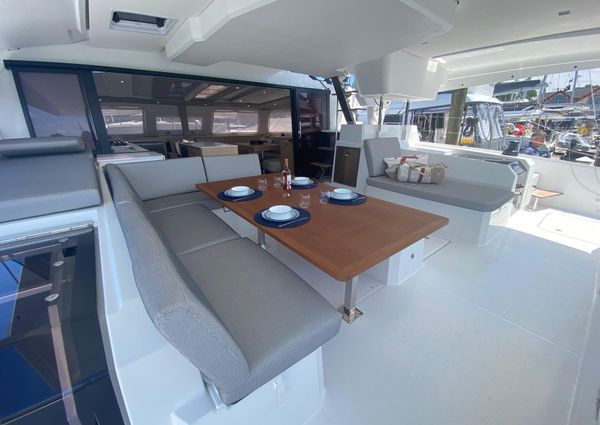 Fountaine Pajot Aura 51 image