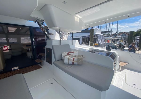 Fountaine Pajot Aura 51 image