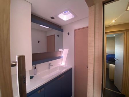 Fountaine Pajot Aura 51 image