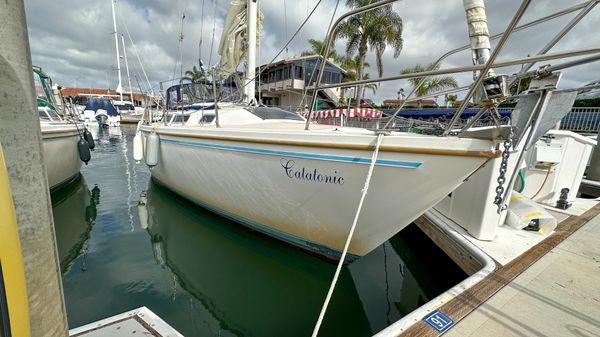 Catalina 30