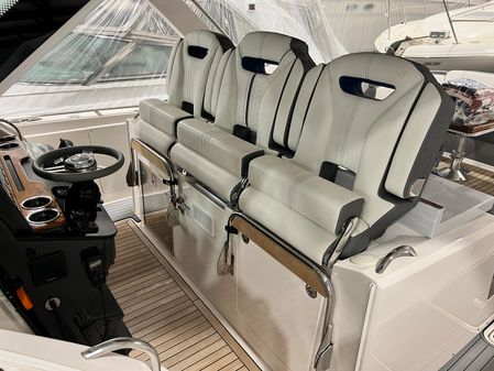 Tiara Sport 38 LS image