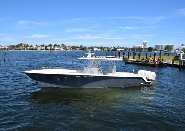 SeaVee 390Z image