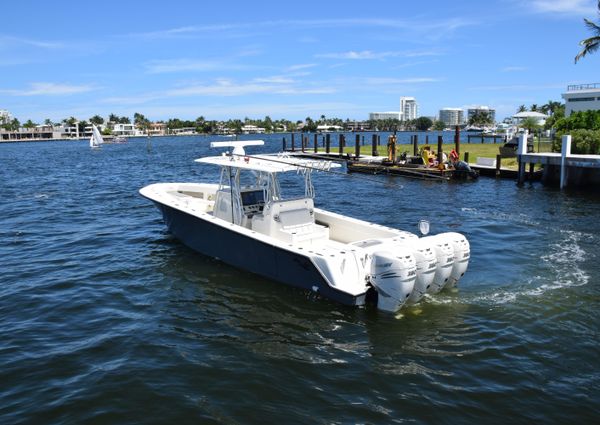 SeaVee 390Z image