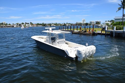 SeaVee 390Z image