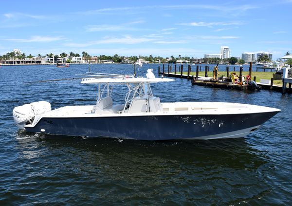 SeaVee 390Z image