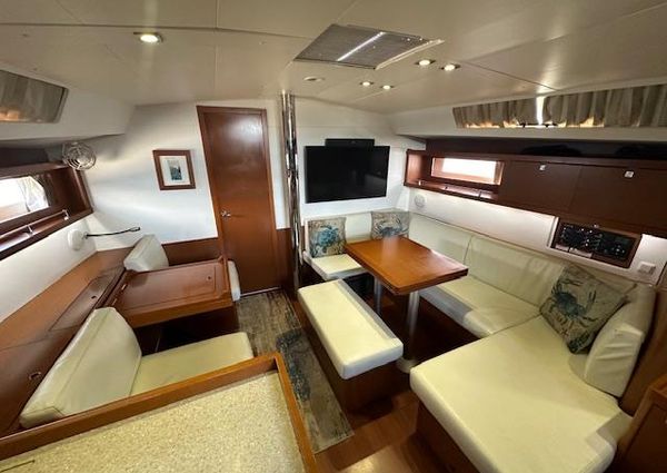 Beneteau Oceanis 45 image