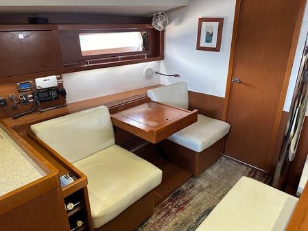 Beneteau Oceanis 45 image