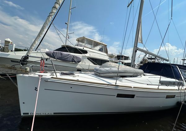 Beneteau Oceanis 45 image