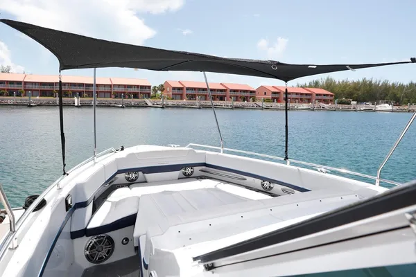 Formula 380 Super Sport Crossover OB image