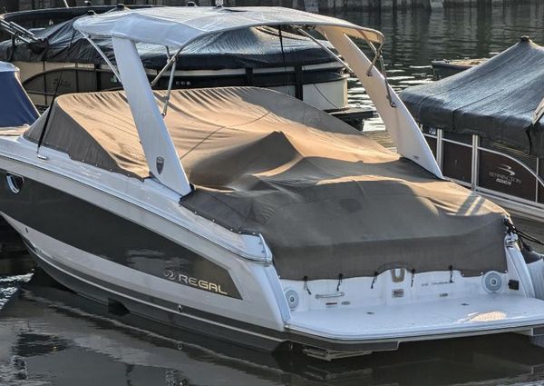 Regal 26 FasDeck image