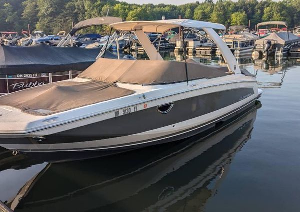 Regal 26 FasDeck image