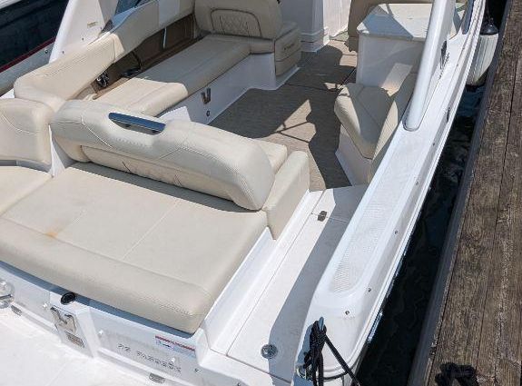 Regal 26 FasDeck image