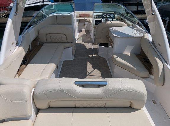 Regal 26 FasDeck image