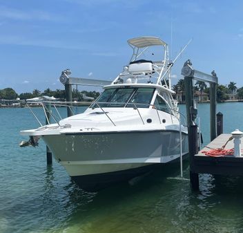 Boston Whaler 345 Conquest image