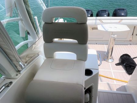 Boston Whaler 345 Conquest image