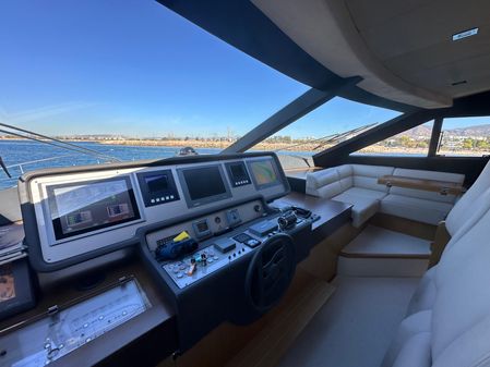 Ferretti Yachts 780 image