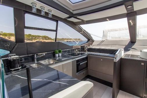 Azimut S7 image