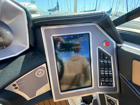 MasterCraft X26 image