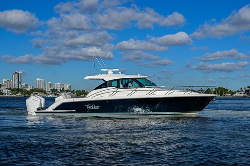 Tiara Yachts 43 LE image