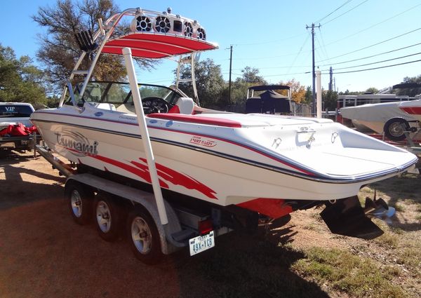 Ski Centurion Tsunami image