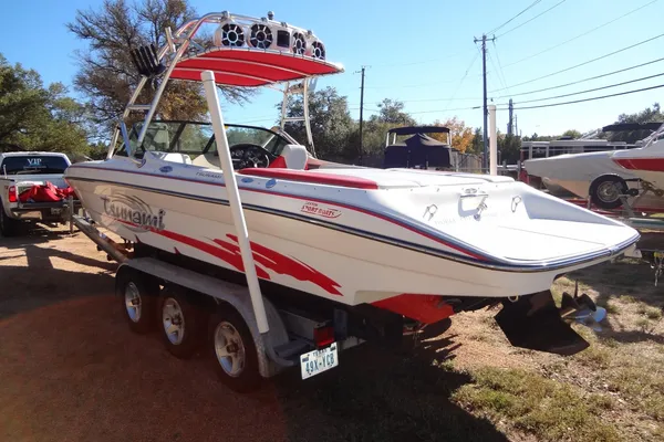 Ski Centurion Tsunami image