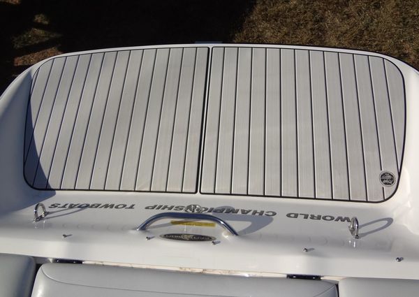 Ski Centurion Tsunami image