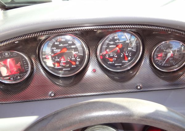 Ski Centurion Tsunami image