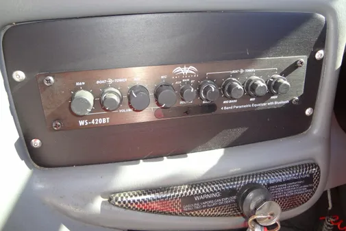 Ski Centurion Tsunami image